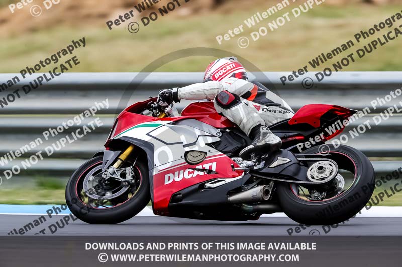 estoril;event digital images;motorbikes;no limits;peter wileman photography;portugal;trackday;trackday digital images